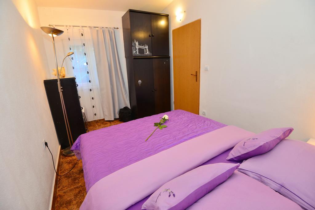 Apartments Veky 3 Split Buitenkant foto