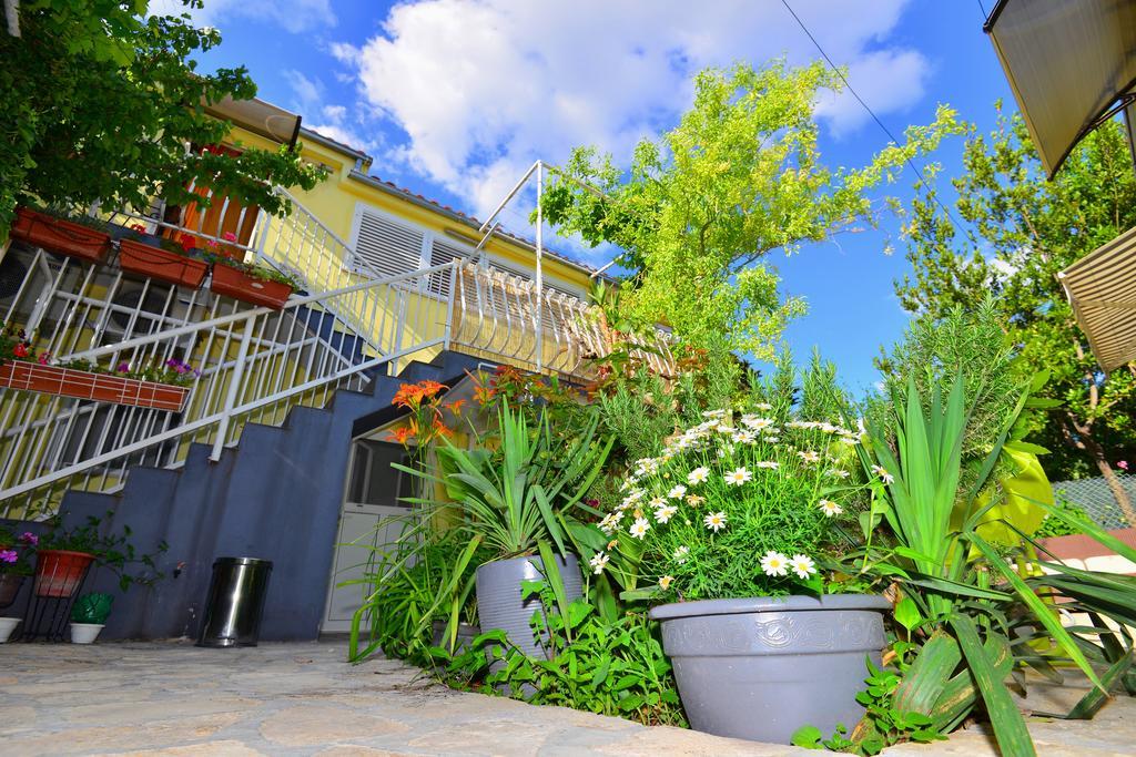 Apartments Veky 3 Split Buitenkant foto